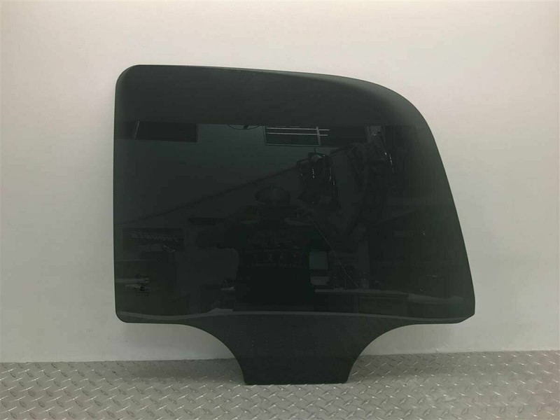 00-06 GMC YUKON CHEVY TAHOE ESCALADE DRIVER REAR DOOR GLASS WINDOW OEM 15181071