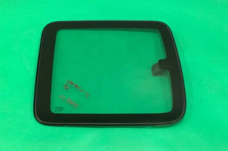 00 01 02 03 04 05 06 SILVERADO DRIVER LEFT REAR WINDOW GLASS OEM 3745-17