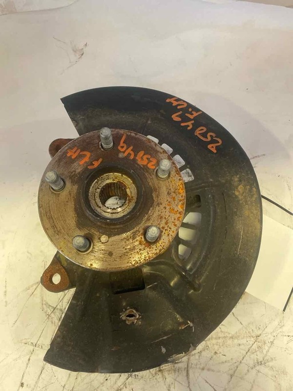Spindle Knuckle Front TOYOTA CAMRY Left 18 19 20 21 22 23 24 25