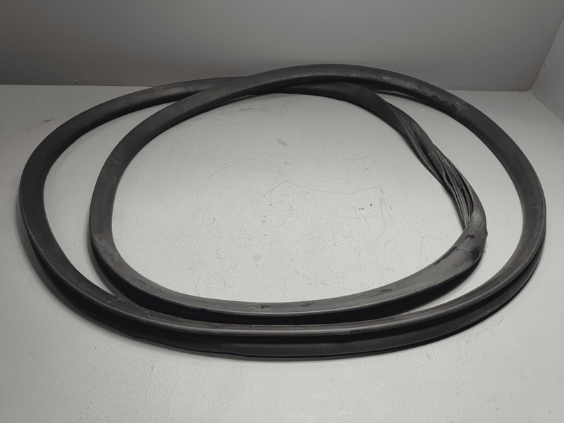 2012-2020 Tesla Model S Tailgate Liftgate Back Door Body Weatherstrip Seal OEM