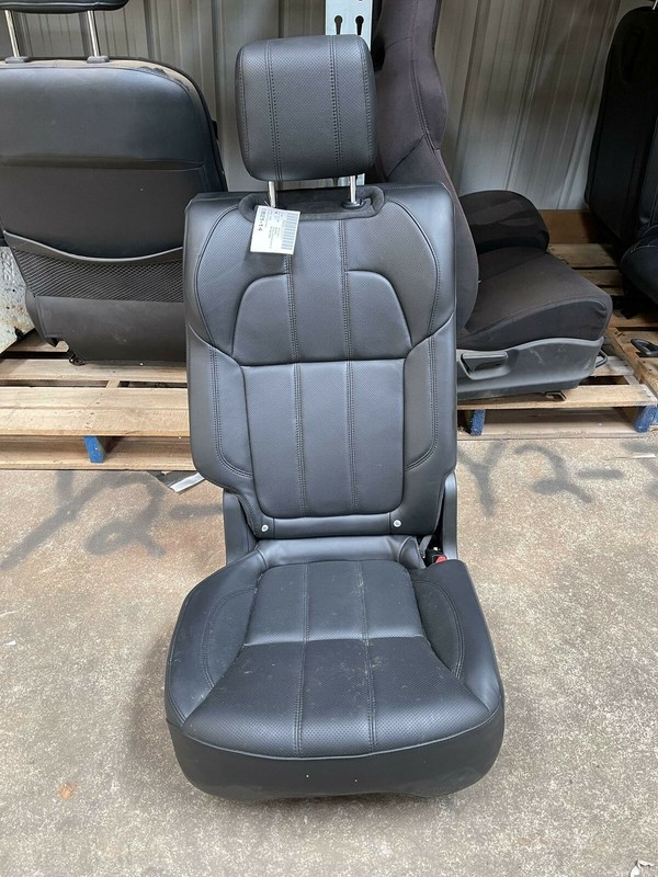2015-2017 LAND RANGE ROVER SPORT L494 REAR SECOND ROW PASSENGER SEAT LEATHER OEM