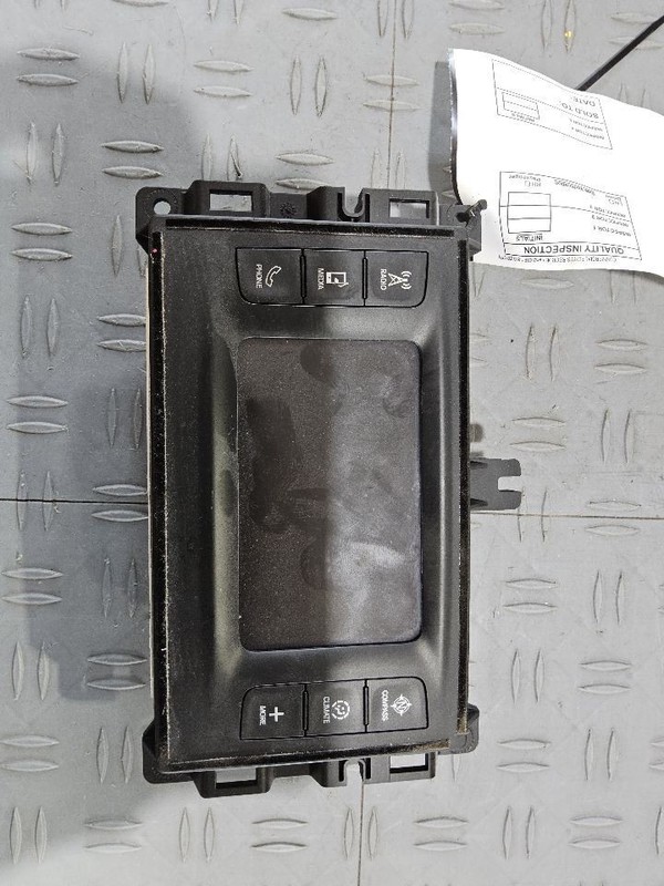 2015 Jeep GRAND CHEROKEE Radio 5" Touch Screen Display And Receiver Sirius