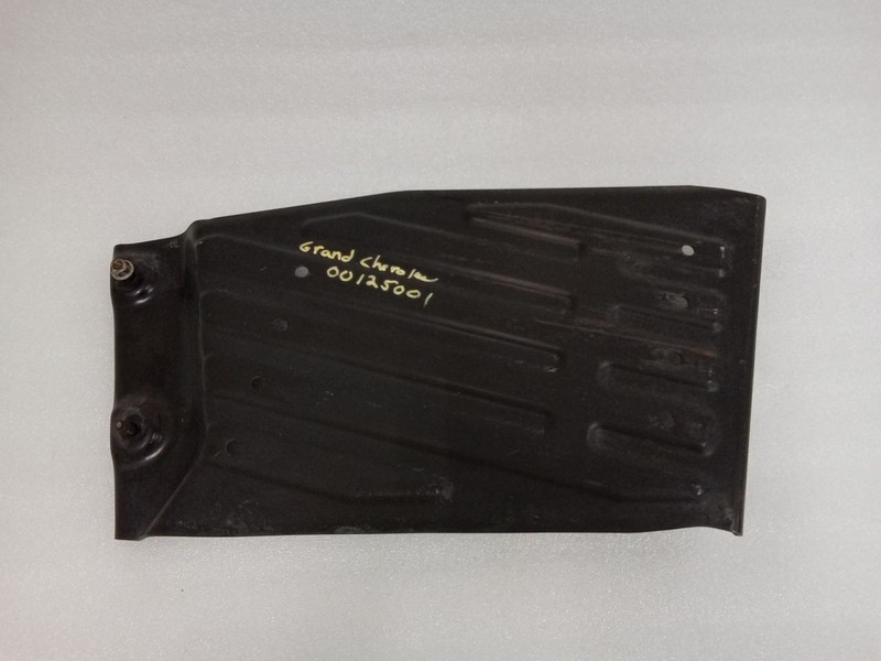 2005-2008 Jeep Grand Cherokee Skid Plate Transfer Case 52128499AC