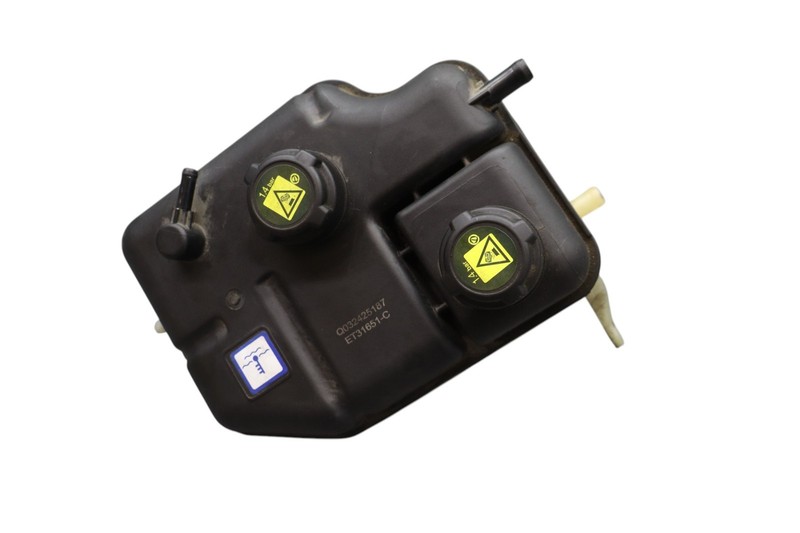 14-24 Maserati Ghibli Quattroporte Coolant Expansion Tank Reservoir W/ Cap OEM