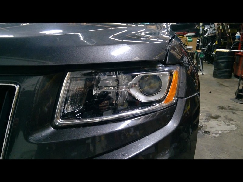 Driver Headlight Laredo VIN A 7th Digit Fits 14-16 GRAND CHEROKEE 1499745
