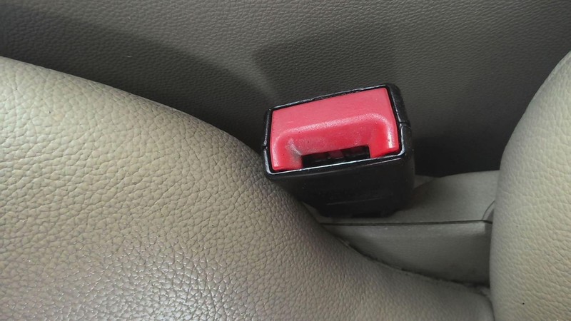 Front Seat Belt Buckle MERCEDES GLK350 10 11 12 13 14 15