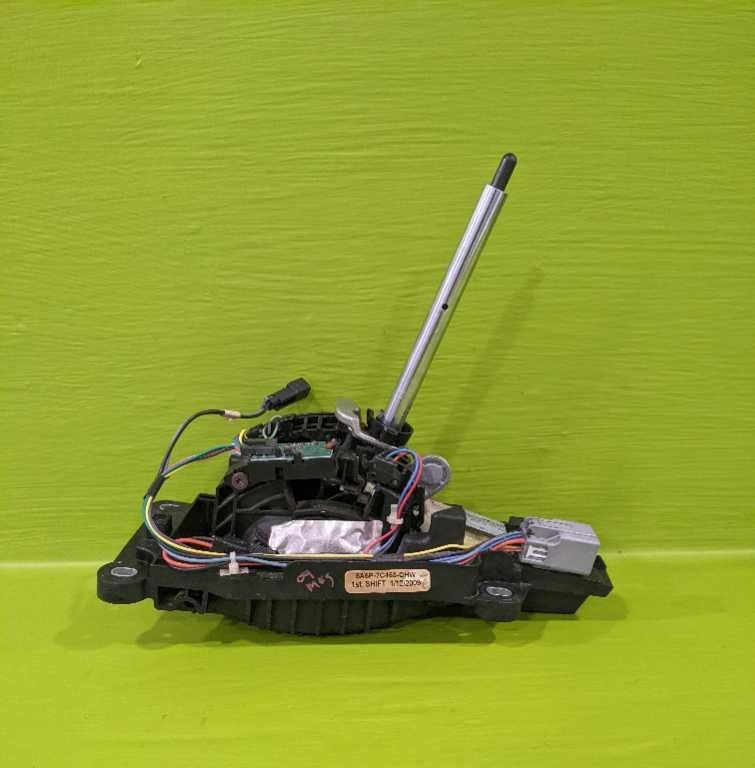 09 MKS AT FLOOR TRANSMISSION GEAR SHIFT SHIFTER ASSEMBLY OEM 3790-9