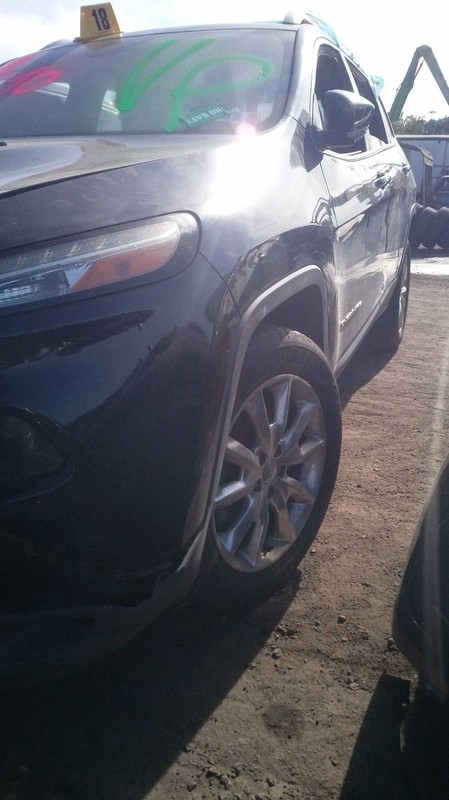 2015 Jeep Cherokee Suspension Assembly Black 3.2L V6 Used 122K Miles