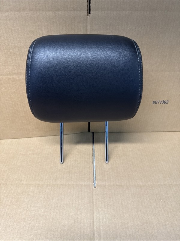 2011-2014 Ford F150 Front Driver Passenger Head Rest Headrest Black Leather