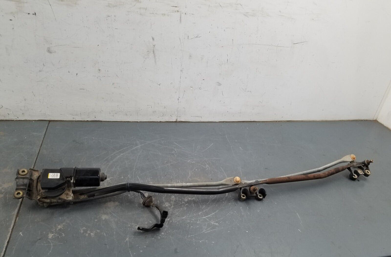 1997 Mitsubishi Eclipse GST GS-T Windshield Wiper Motor / Linkage #9003 A11