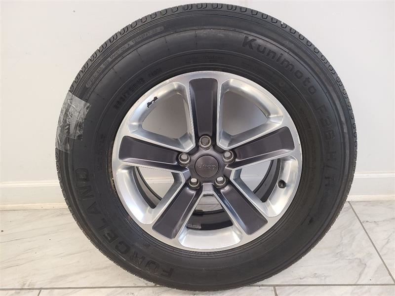 Wheel 18x7-1/2 5 Spoke Polished With Painted Spokes Fits 18-23 WRANGLER 578664