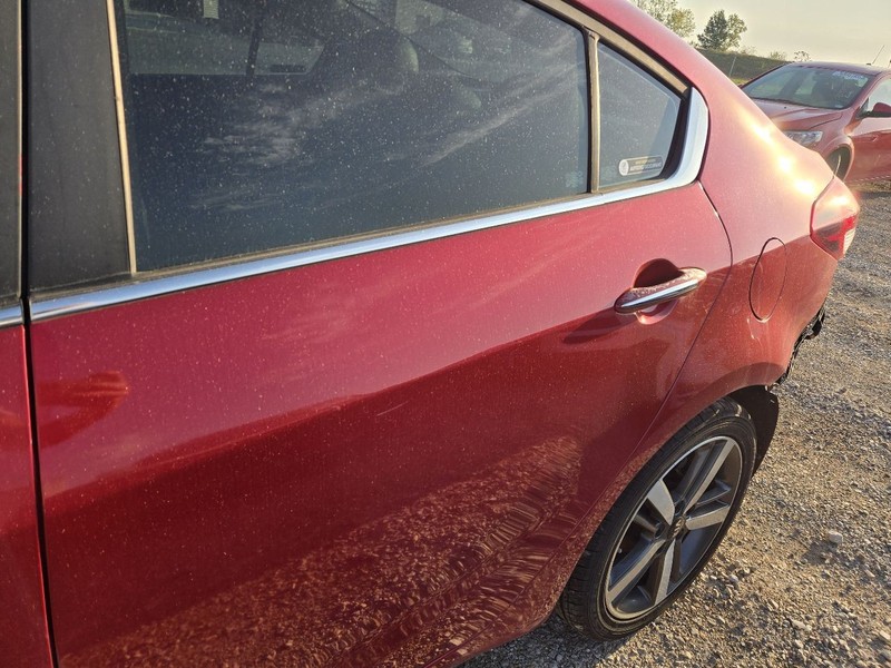 Driver Left Rear Side Door Sedan Fits 17-18 FORTE 3574846