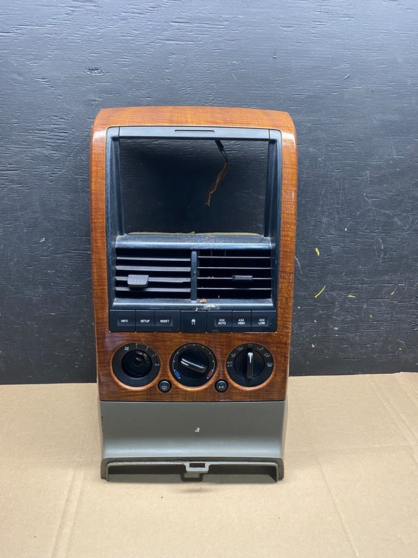 2006 - 2010 Ford Explorer Radio Heater Climate A/C Control BezelTrim R8705 DG