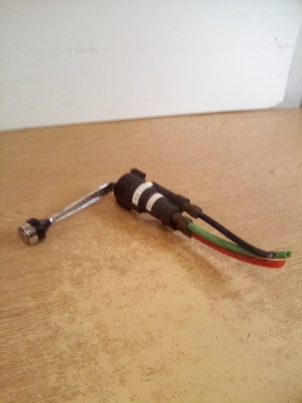 Bendix 8069981 Air Brake Valve