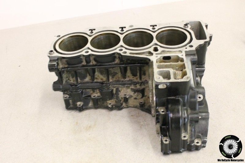 2013 BMW K1300S UPPER ENGINE TOP CRANKCASE CRANK CASES CYLINDER JUG K 1300 S 13