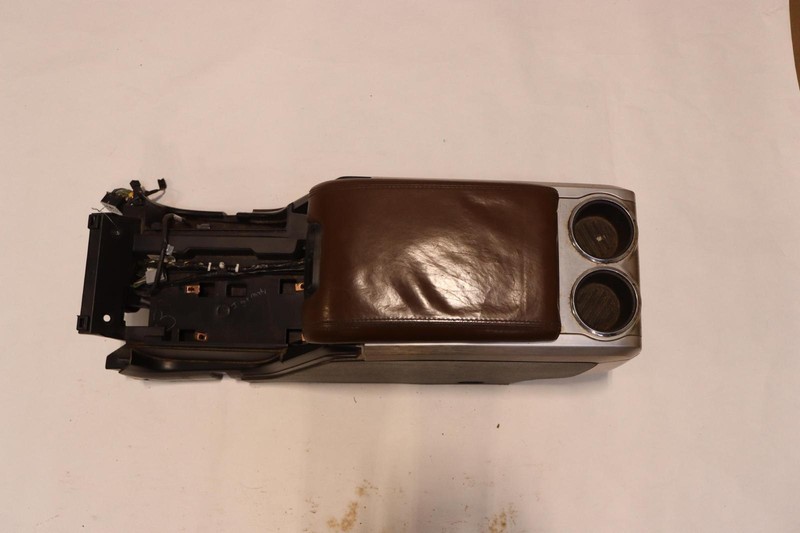 2013-2014 FORD F150 PLATINUM CENTER CONSOLE COMPARTMENT W/ ARMREST OEM
