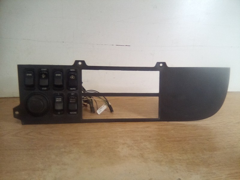 Peterbilt 379 Switch Panel S64-6016-300