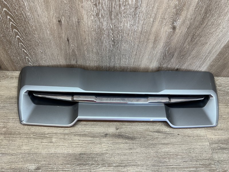2020-23 GMC SIERRA HOOD AIR VENT 2500HD 3500HD 6.6L OEM PART#85021502