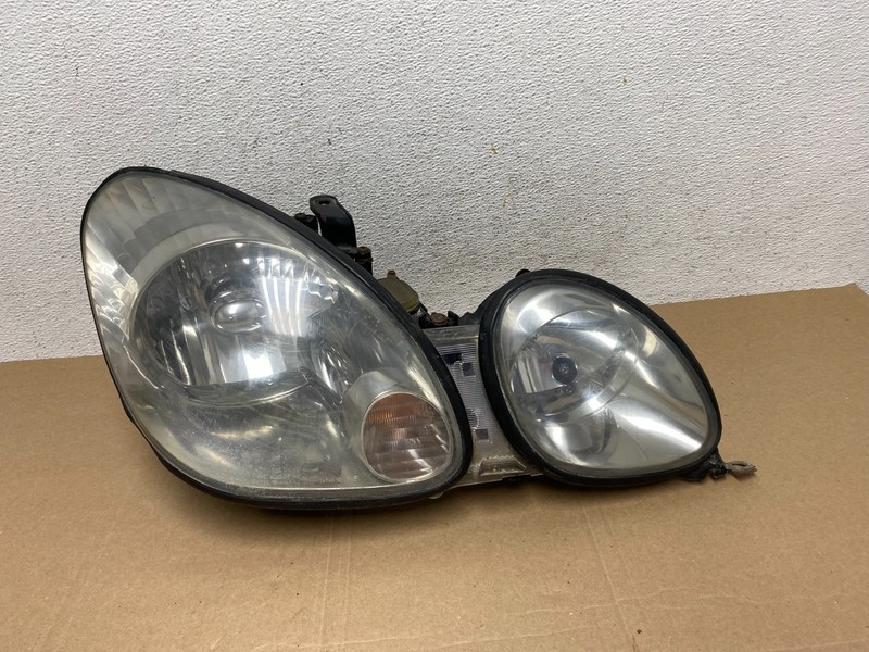 2001 to 2005 Lexus GS430 Gs300 Right Passenger Headlight Xenon HID AE4833 DW