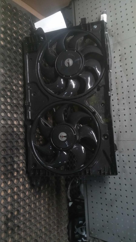 2015 Chevrolet Malibu Engine Cooling Fan Motor OEM 134K Miles Silver