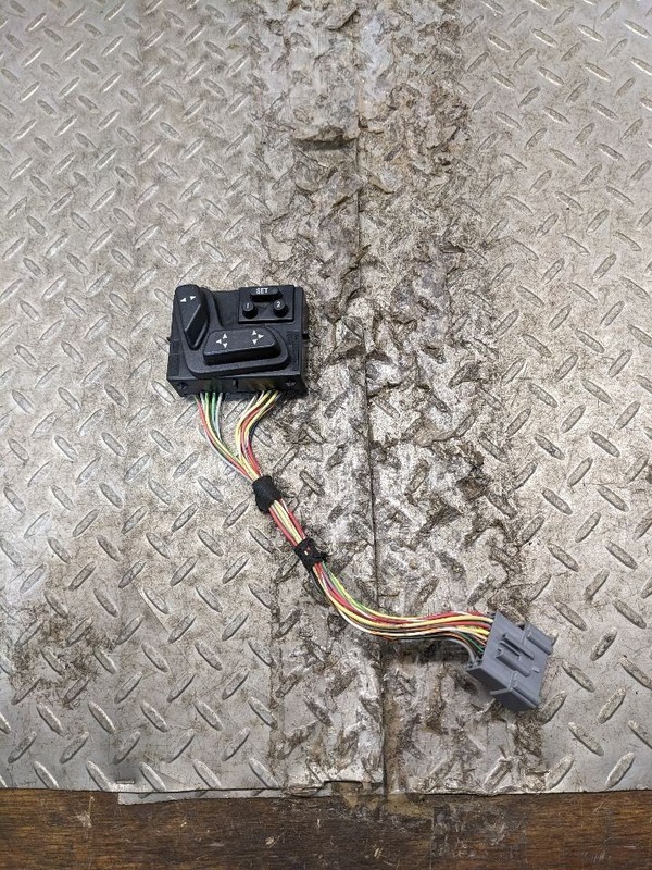 Lincoln Town Car Grand Marquis Left Driver Front Power Seat Switch MEMOR 1190566