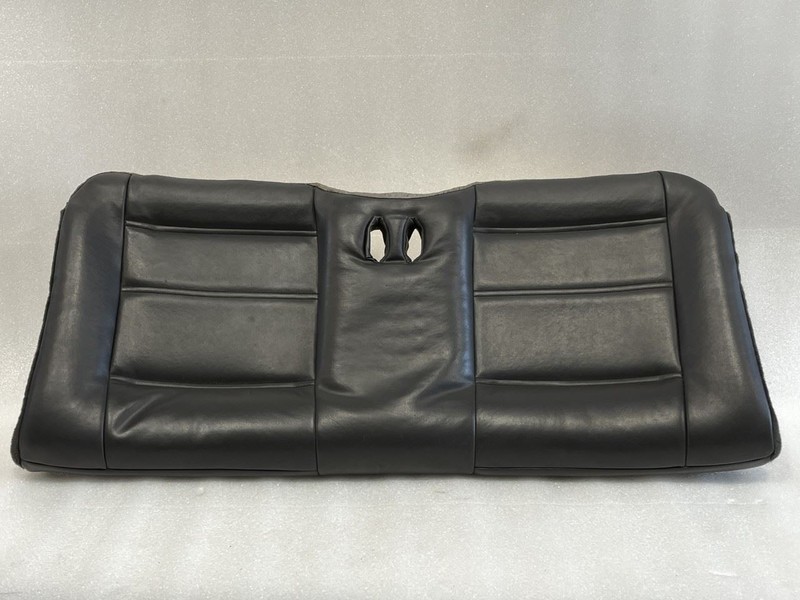 2001 2002 2003 2004 FORD MUSTANG CONVERTIBLE REAR SEAT BOTTOM CHARCOAL LEATHER