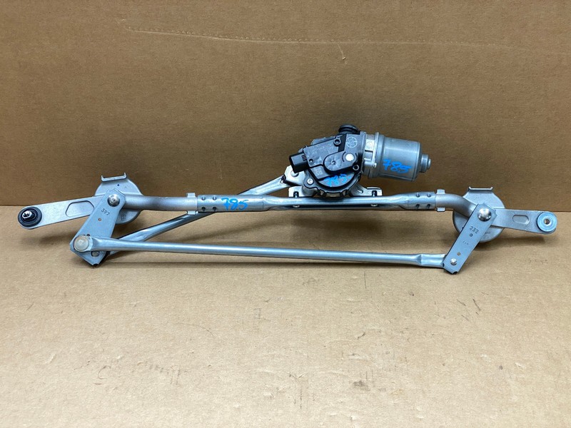 2021-2023 BUICK ENVISION FRONT WINDSHIELD WIPER LINKAGE MOTOR OEM LOT785