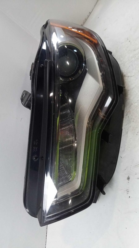 2015 Audi A6 Left Headlight Assembly Brown OEM 393037 136K Miles