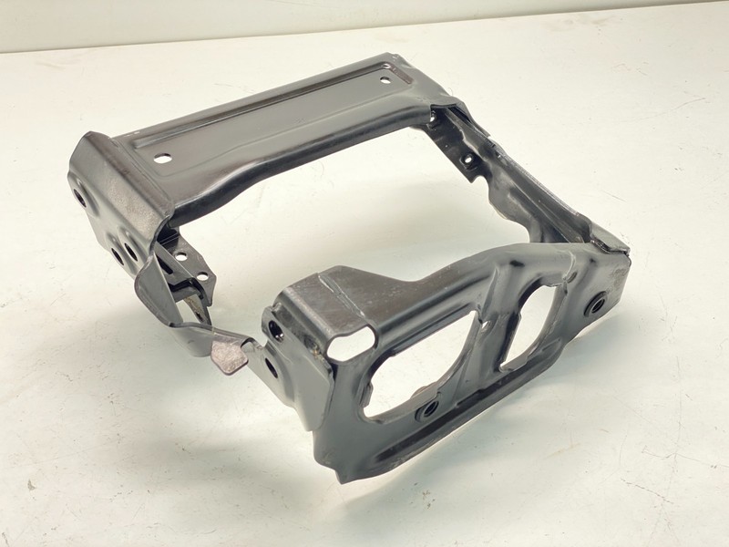 BMW F90 F92 G12 G30 M5 M8 Front Left Bumper Reinforcement Bracket Support OEM✅