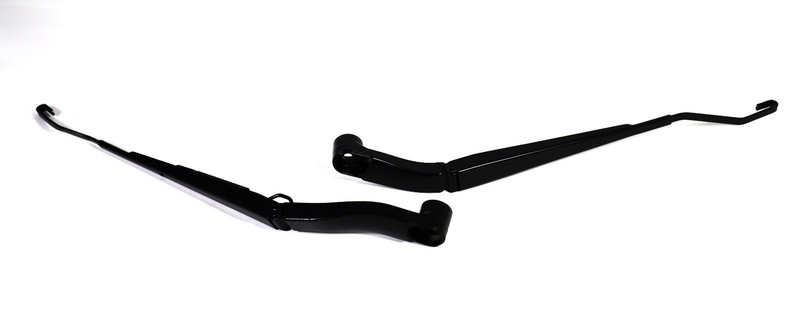 **USED** Camaro ZL1 (2017-2022) Front Windshield Arm Pair (2572 & 2571)