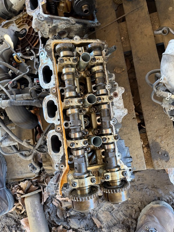 11-13 CHRYSLER 300 JOURNEY WRANGLER 3.6 OEM RH PASS SIDE ENGINE CYLINDER HEAD