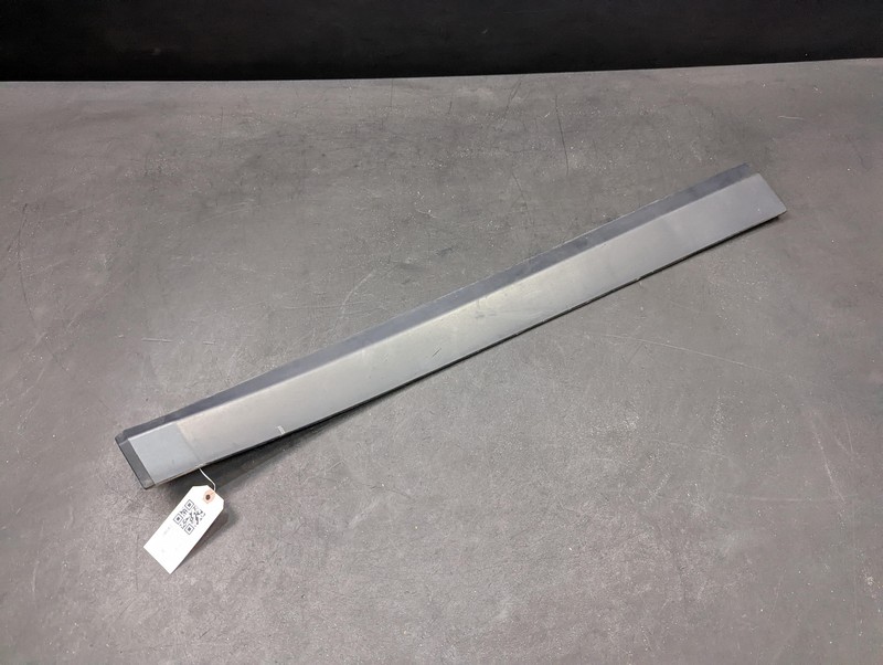 Front Left Door Lower Molding 2020 Jeep Compass 5UP25RXFAB 2017 2018 - 2022 X