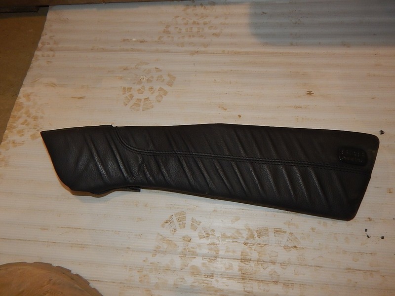 Mercedes Benz 0028 02 318 65 2 3291 Cover *FREE SHIPPING*