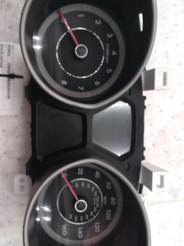 2016 Hyundai Elantra Speedometer Gauge OEM Black 86K Miles NJ25-26023-662403