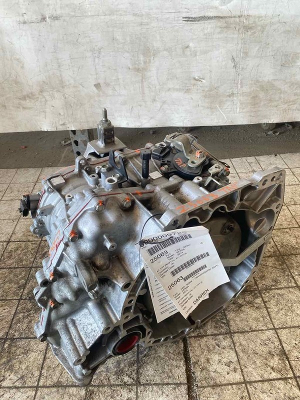 Transmission Assy. NISSAN VERSA 13 14 15 16