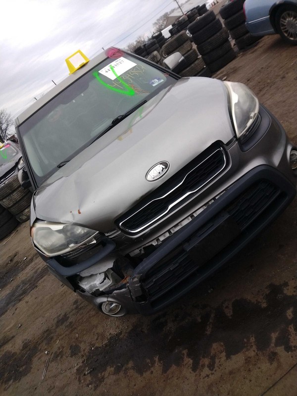 Kia Soul 2012 Stabilizer Bar 98K mi. 548102K510 9764
