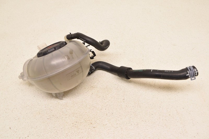 MK7 VW Jetta Coolant Reservoir Tank W/ Coolant Lines Hoses Genuine Oem 2019-2024