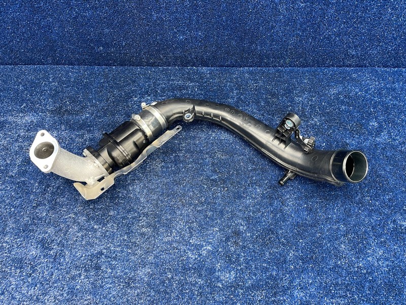 2018–21 LEXUS NX300 2.0L TURBOCHARGER INTERCOOLER AIR DUCT HOSE OEM 17361-36010
