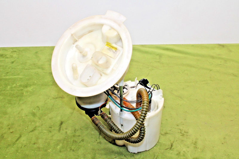 BMW F22 F30 F32 M2 N20 2.0L Fuel Gas Pump Sending Supply Module Assembly OEM 90K