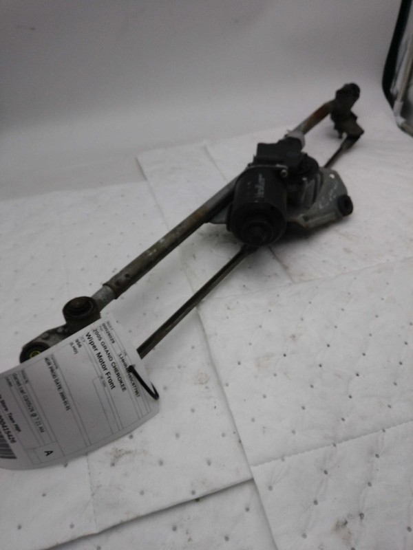 2005 Jeep Grand Cherokee Wiper Motor OEM 55156313AB 170K Miles Silver