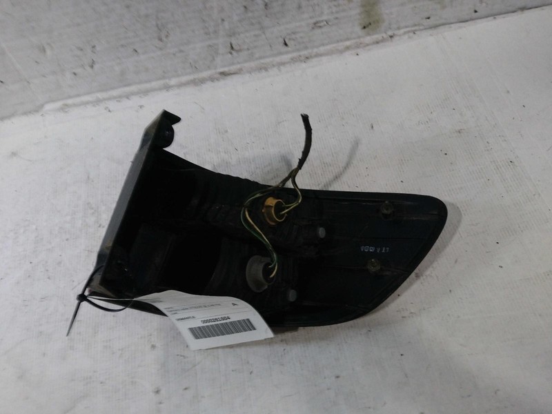 2002 Toyota Sienna Right Tail Light Assembly Blue, Used, 144K Miles