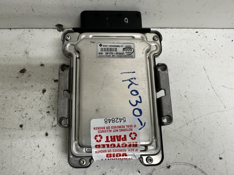 2011-2013 Hyundai Equus Transmission Computer Control Module TCU TCM Oem