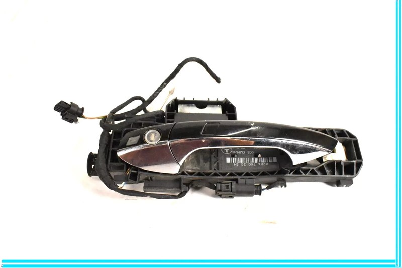 12-18 Mercedes W218 CLS550 CLS63 Front Left Driver Side Exterior Door Handle OEM