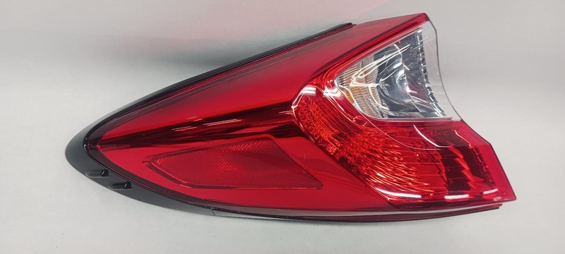 18-'22 TOYOTA C-HR Left Driver Outer Taillight OEM GradeA