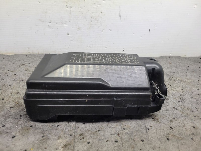 Fuse Junction Box Engine Compartment Front Fits 14-18 INFINITI Q70 1728526