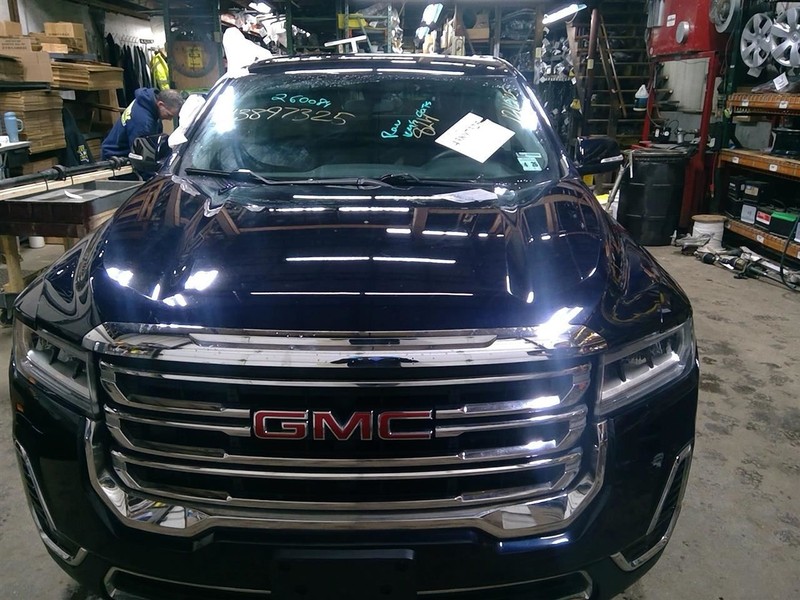 Hood Fits 20-23 ACADIA 1762117