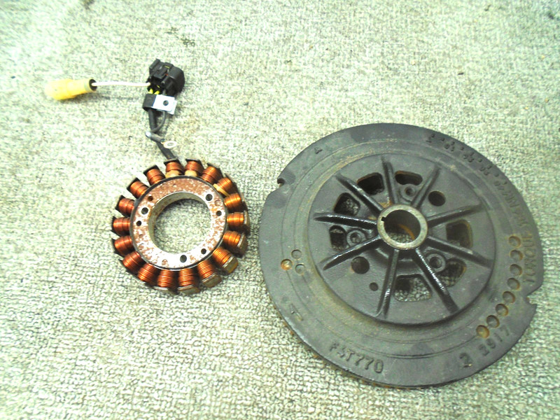 OEM Suzuki Flywheel / Charging Coil Assy 32102-88L00 Used Outboard 40 50 60 HP