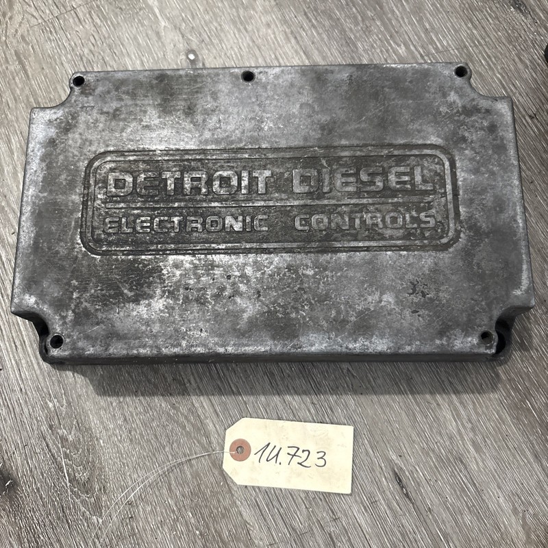 DETROIT DDEC IIIENGINE CONTROL MODULE P23548553 Broken