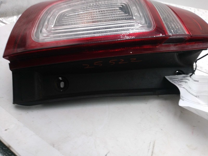 2013-2015 Ford Explorer Left Tail Light Assembly Silver OEM 205541 102K Miles