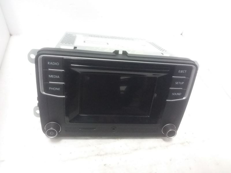 Radio Receiver AM FM CD Radio 5" Display Opt I6W Fits 17 BEETLE 561035150A